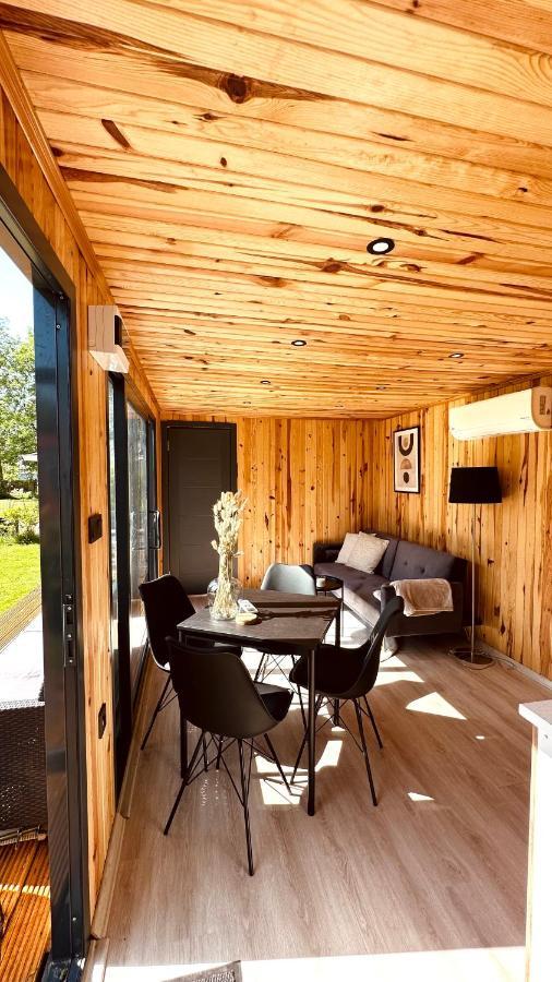 Luxe Tiny House Bij Het Leekstermeer Matsloot Dış mekan fotoğraf